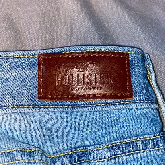 Hollister Ripped Jeans Super Skinny - Picture 4 of 4